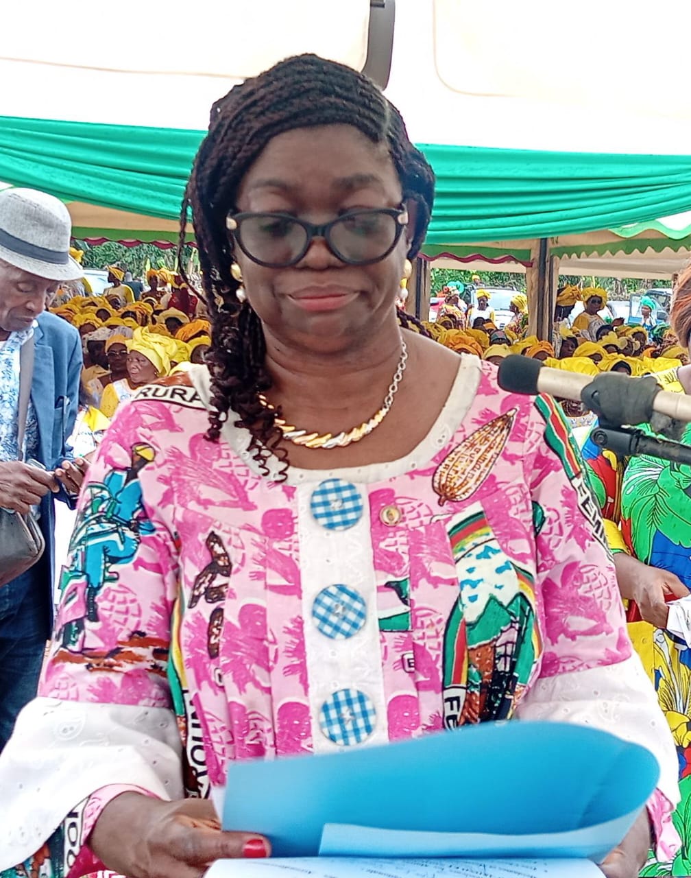 COLETTE FLORENCE OLINGA MBELE EPSE MEBADA DELIVRE UN DISCOURS PLEIN D’ESPOIR A BIBE